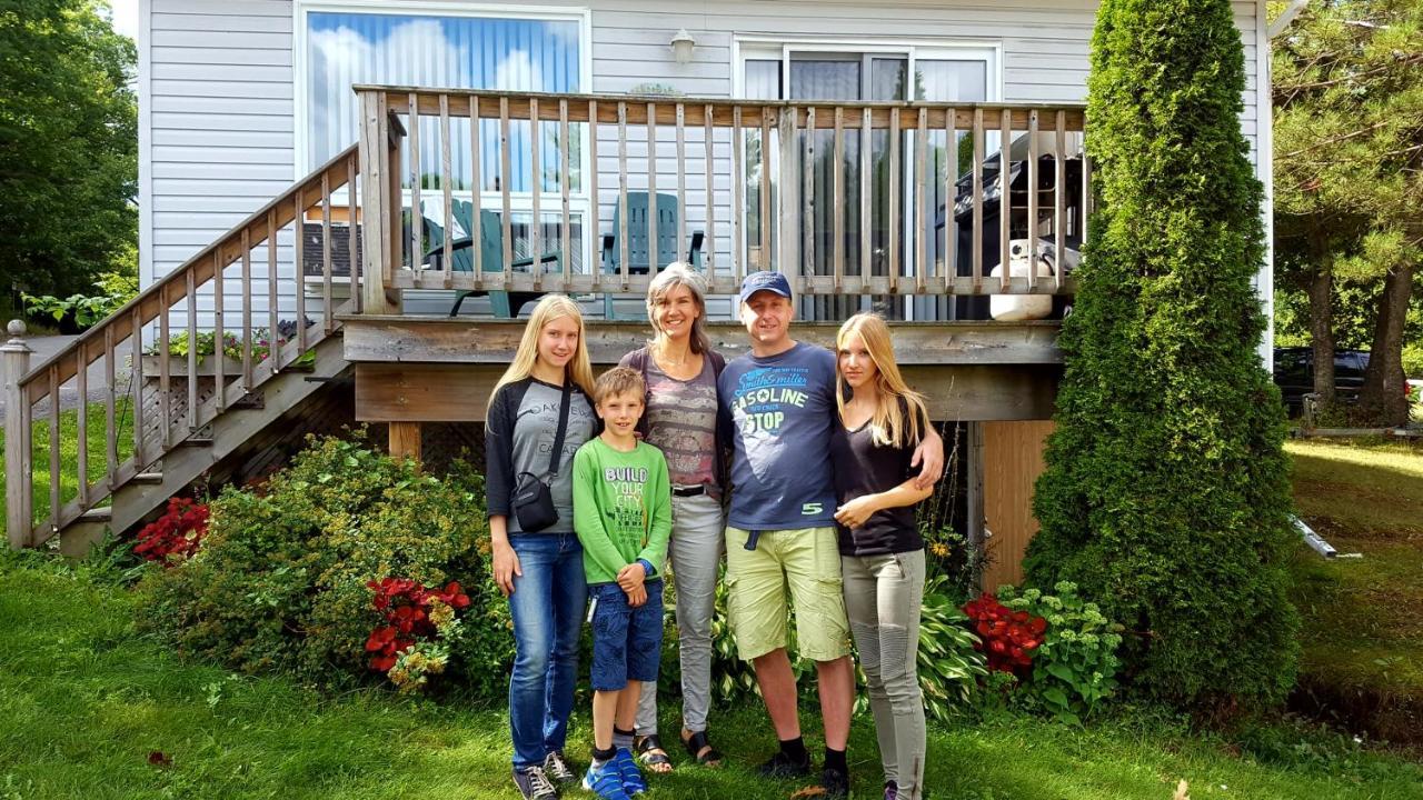 Oakview Lodge & Marina Algonquin Highlands Ngoại thất bức ảnh