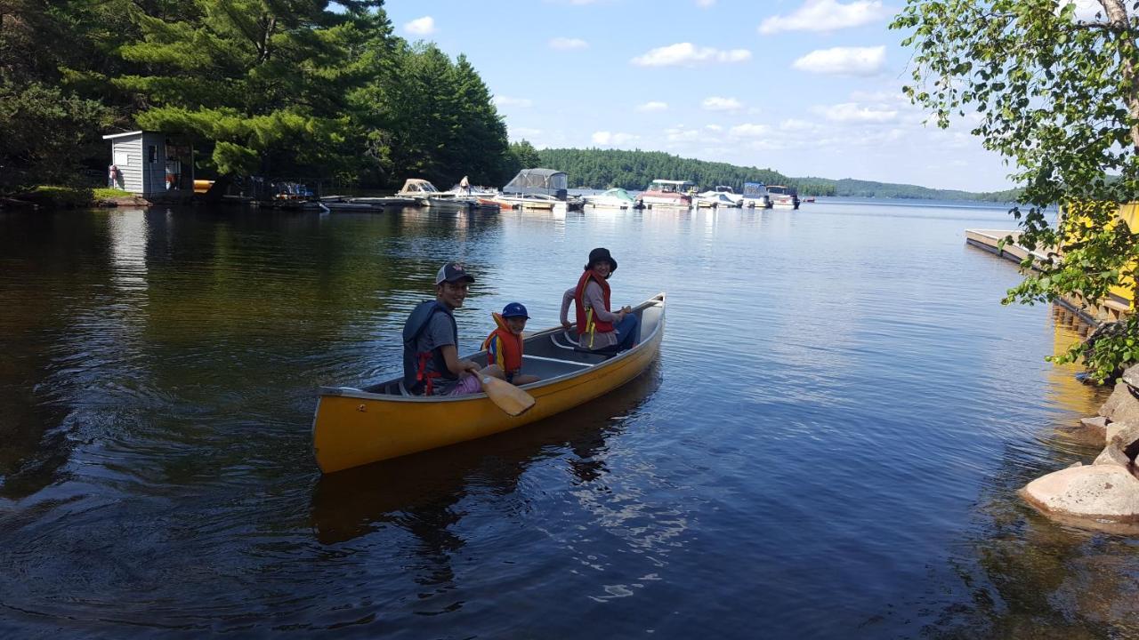 Oakview Lodge & Marina Algonquin Highlands Ngoại thất bức ảnh