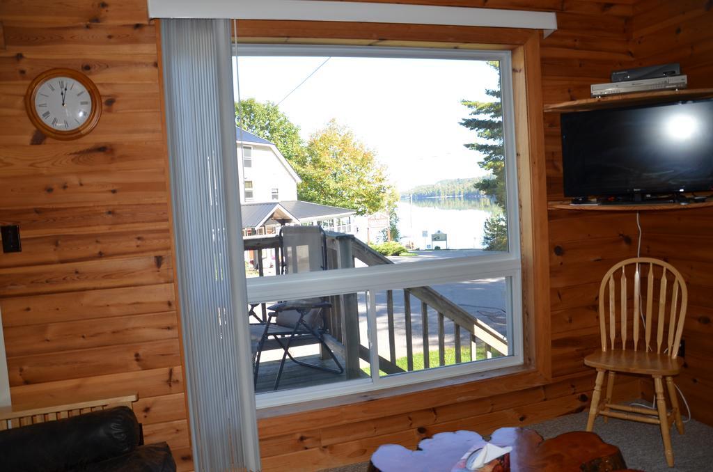Oakview Lodge & Marina Algonquin Highlands Ngoại thất bức ảnh