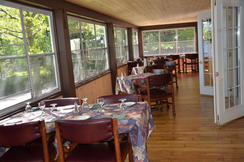 Oakview Lodge & Marina Algonquin Highlands Ngoại thất bức ảnh
