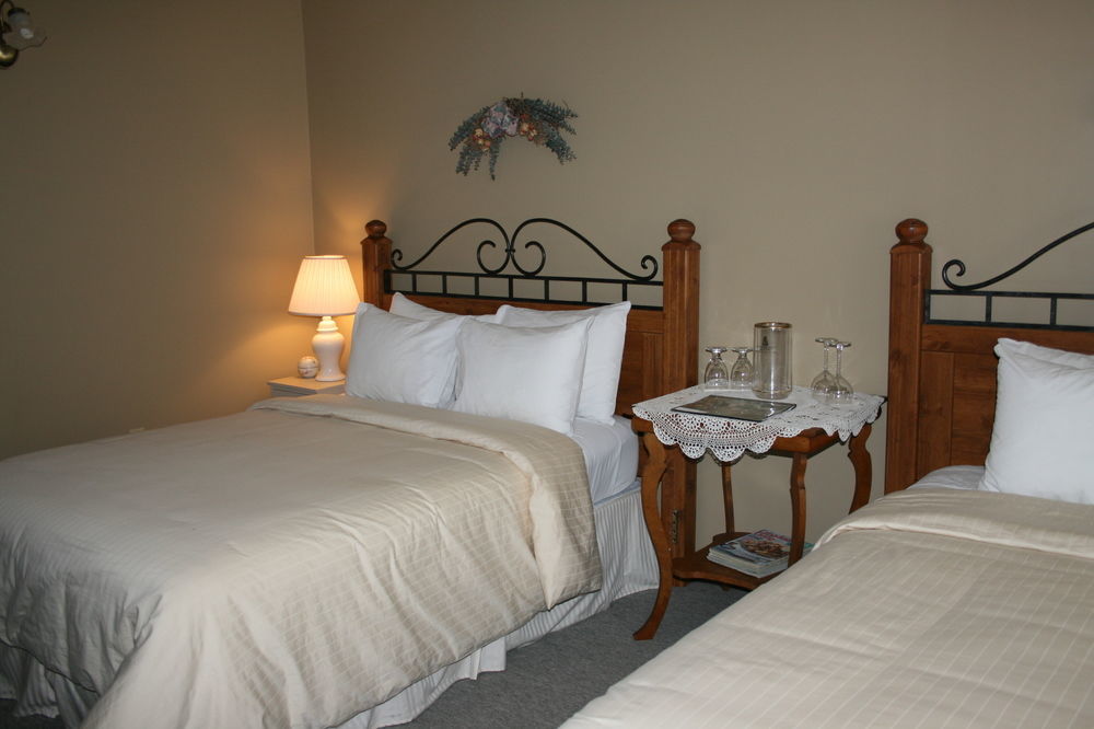 Oakview Lodge & Marina Algonquin Highlands Ngoại thất bức ảnh