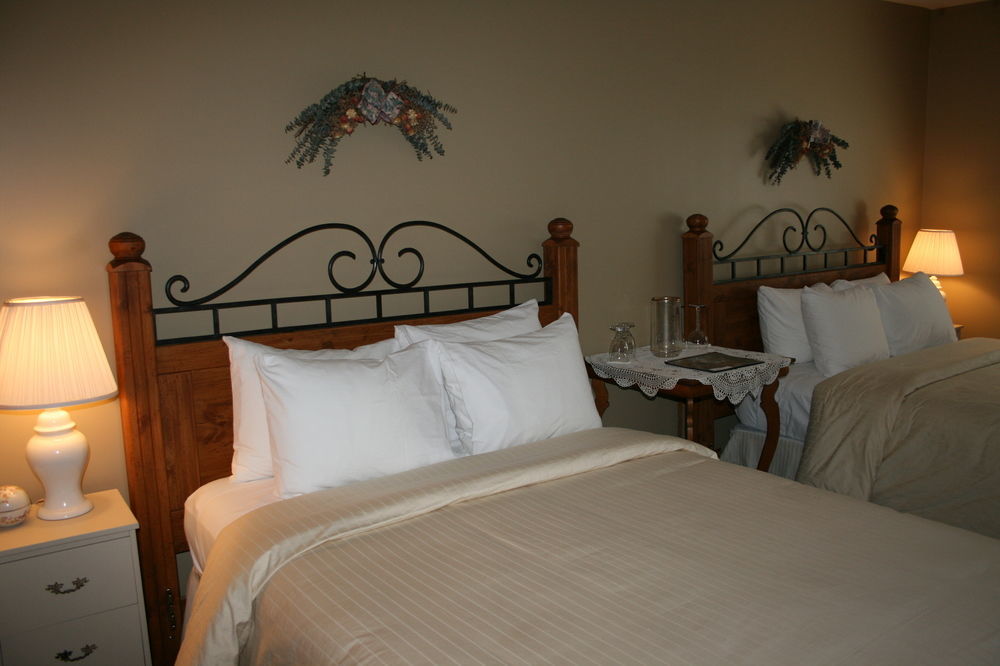 Oakview Lodge & Marina Algonquin Highlands Ngoại thất bức ảnh