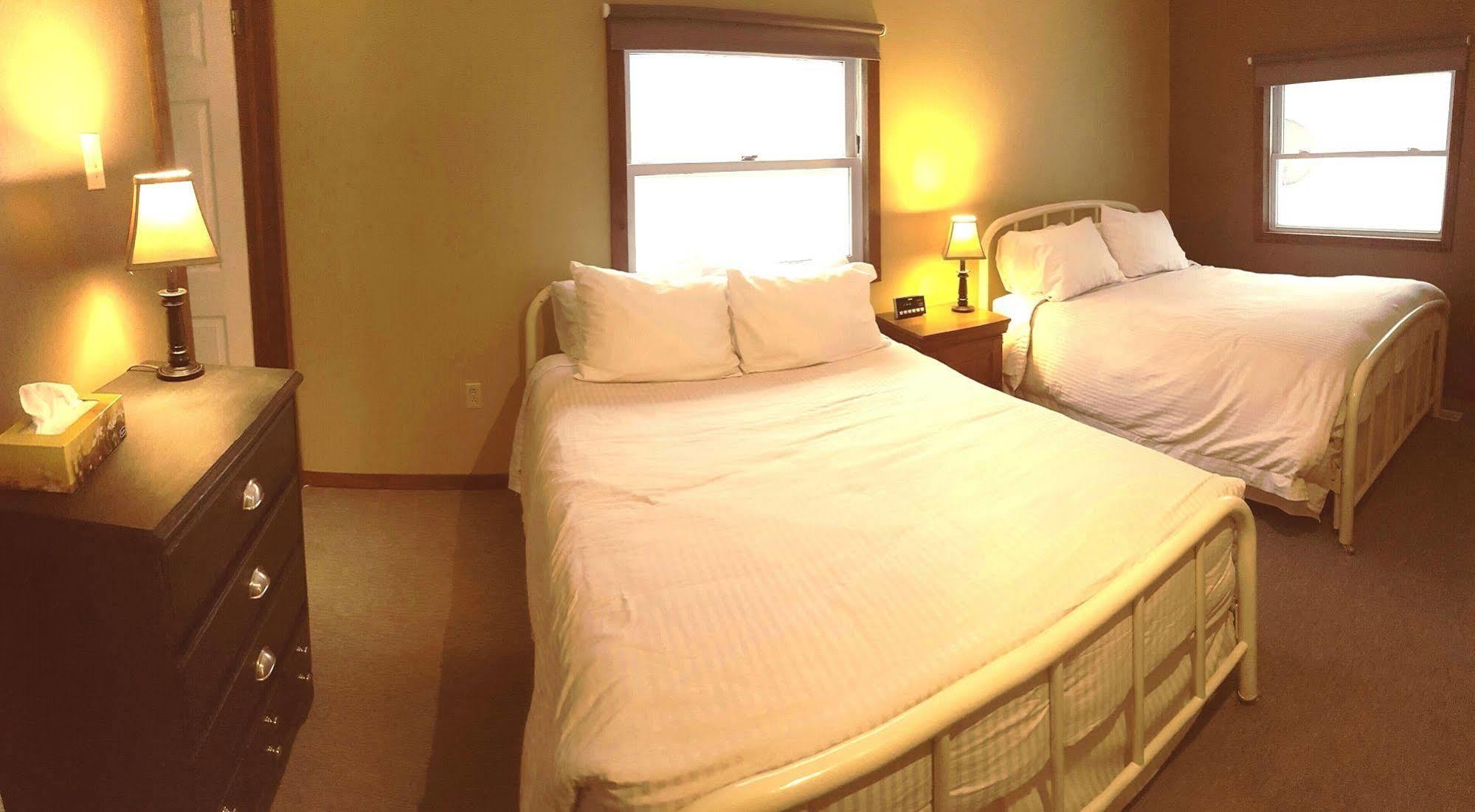 Oakview Lodge & Marina Algonquin Highlands Ngoại thất bức ảnh